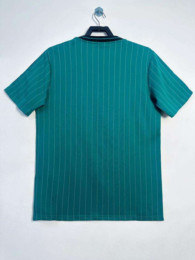 2025-26 Liverpool Green (T-shirt) (640E) — foto 2