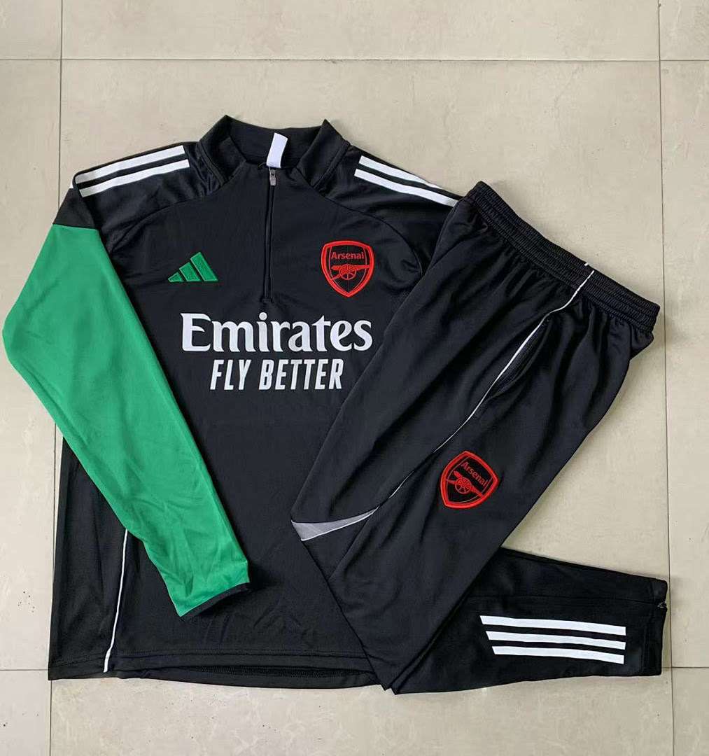 B2547# 2526 Arsenal Black Half-Zip Suit S-2XL (Red and Green Sleeves) — foto 3