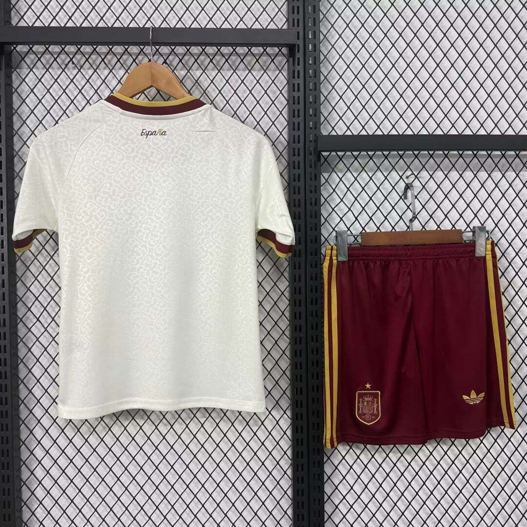 2627 Kids Spain away game 16-28 — foto 2