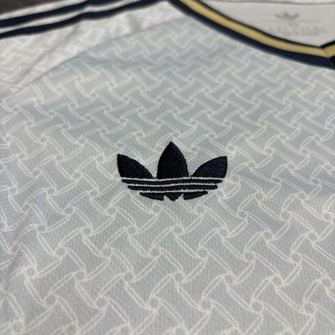 2627 Italy Away Kids 16-28 — foto 4