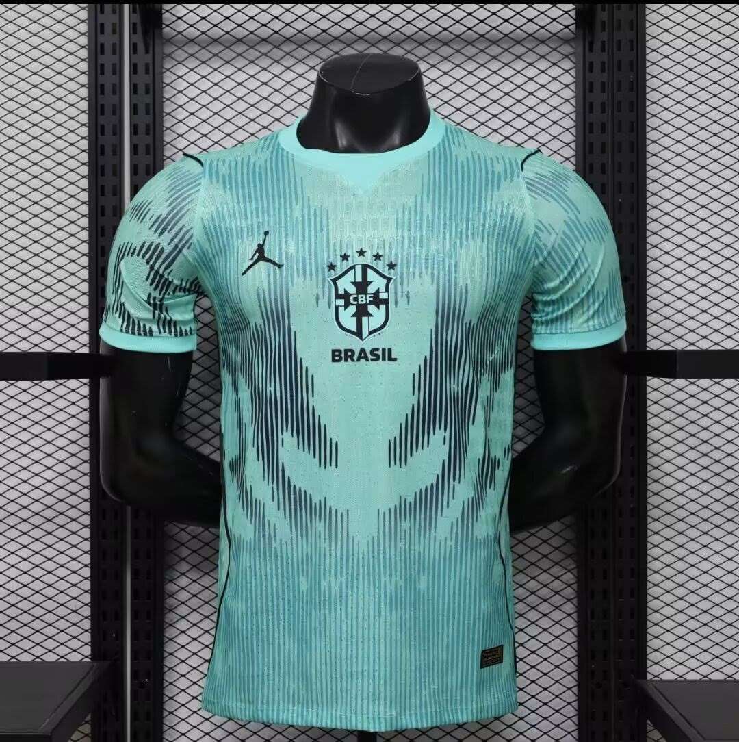 2627 Brazilian Green Goalkeeper Player Edition S-2XL — foto 1