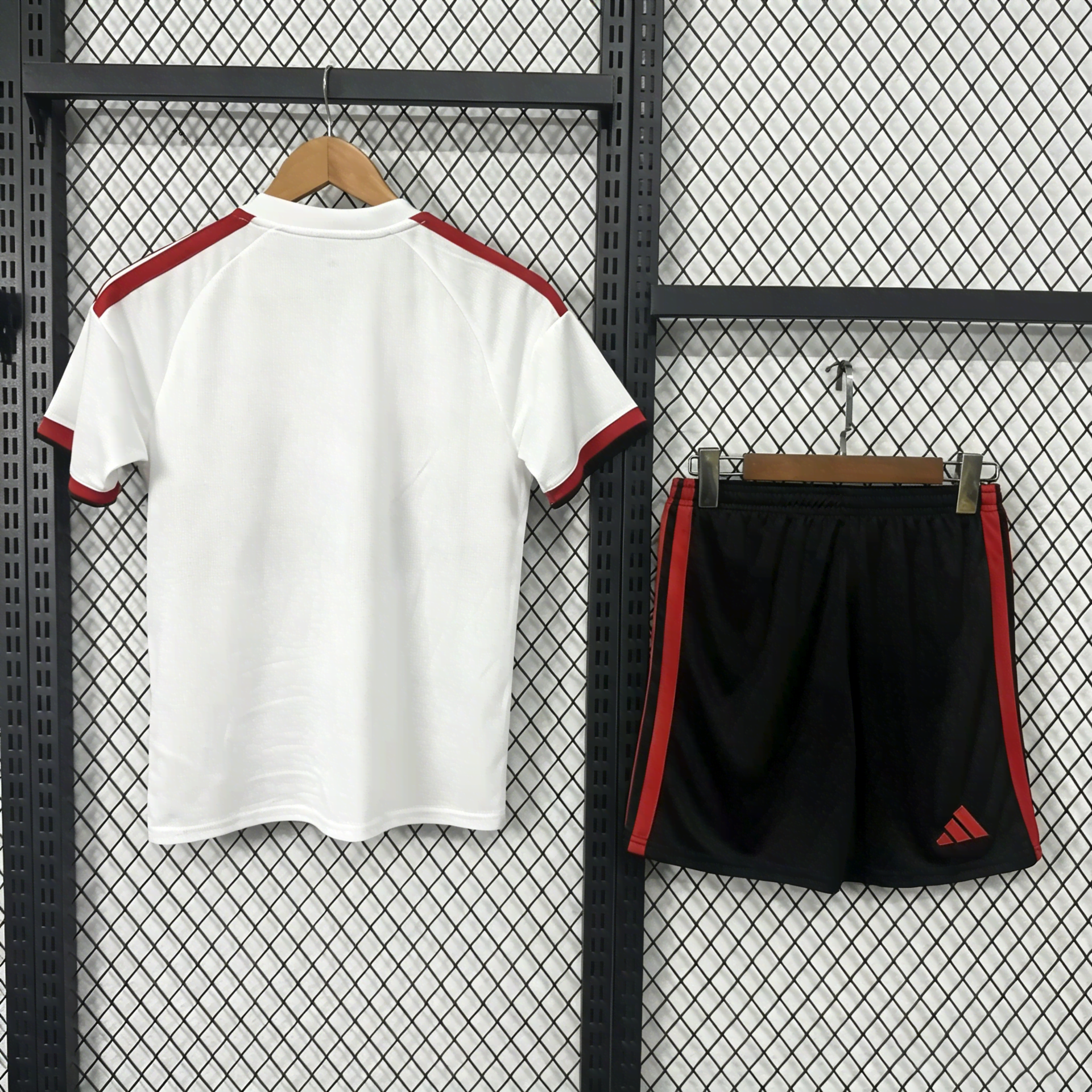 2627 Flamengo Away Match: Kids 16-28 — foto 2