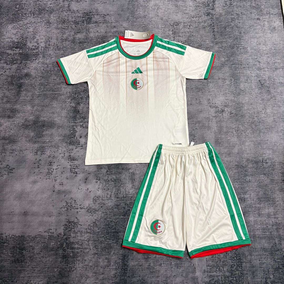 2627 Kids Algeria Home Jersey, sizes 16-28 — foto 5