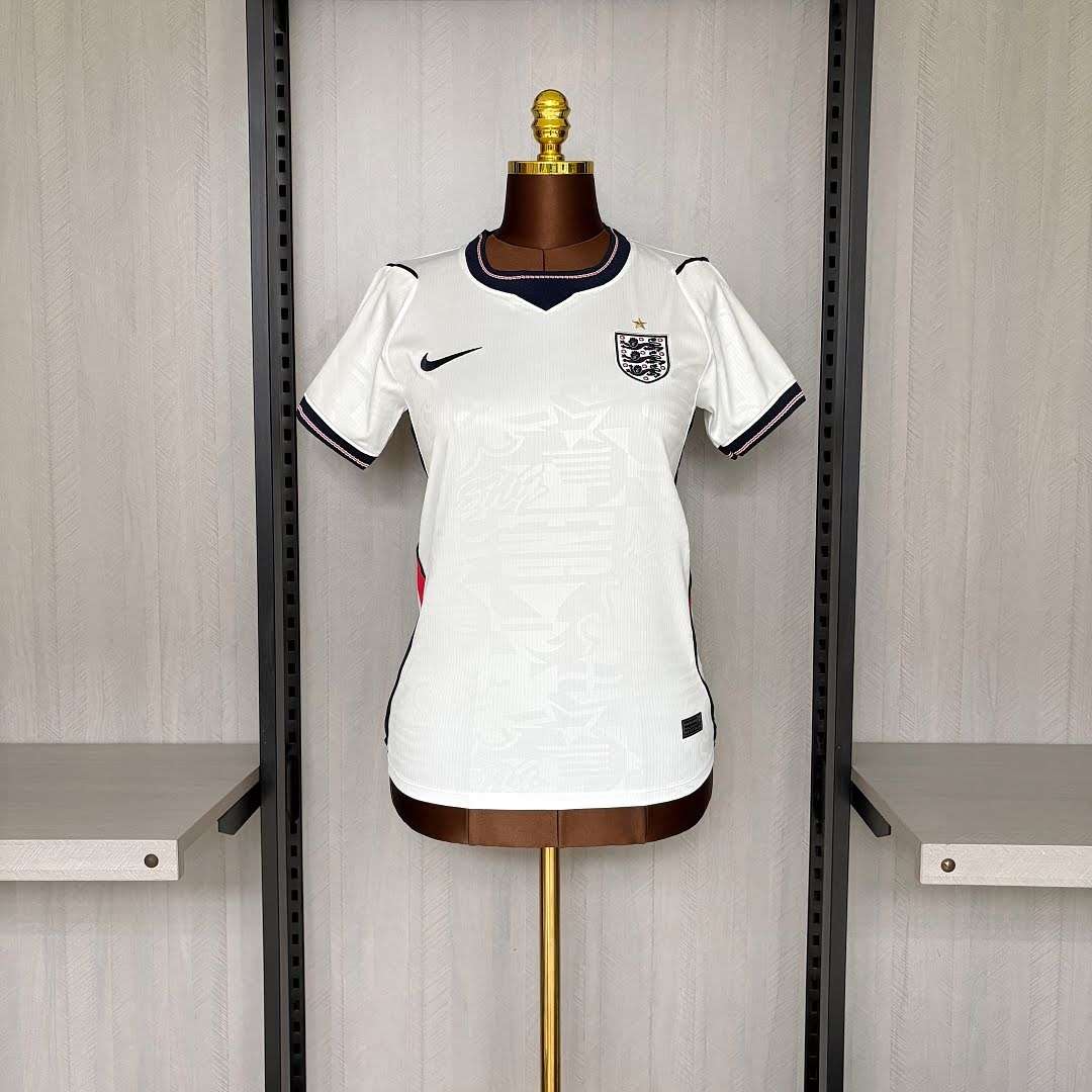 2627 England Home Women's Jersey S-2XL — foto 1