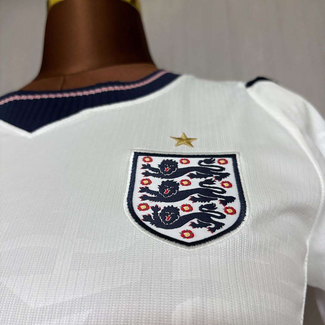 2627 England Home Women's Jersey S-2XL — foto 3