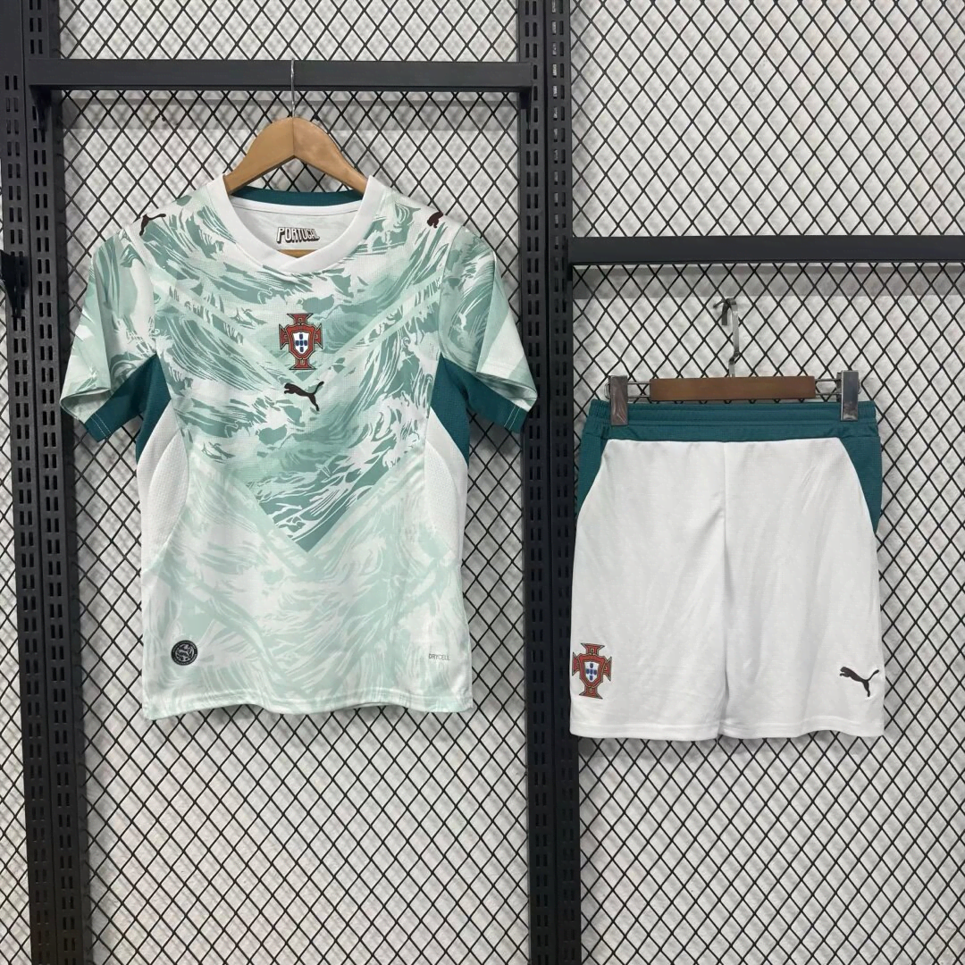 2627 Portugal away kids jersey 16-28 — foto 1