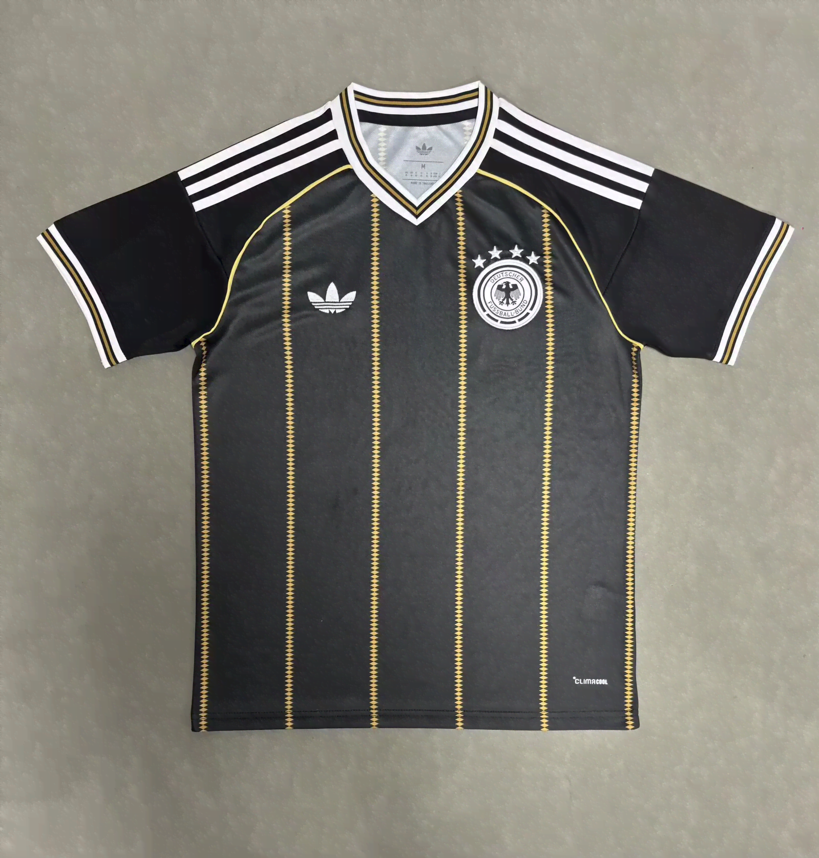 2627 Germany Second Away Match Black and Gold Jersey S-4XL — foto 1