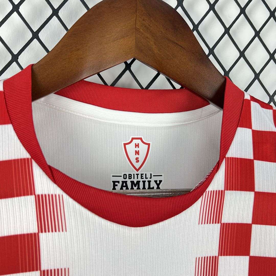 2627 Croatia Home  Kids' Jersey 16-28 — foto 2
