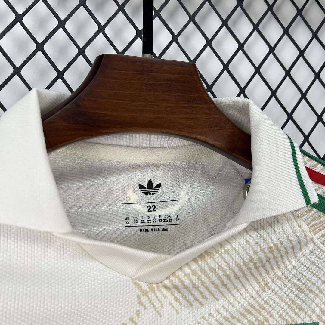 2627 Wales away kit kids 16-28 — foto 3