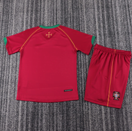 Portugal 2006 Home Retro Set for Kids 16-28 — foto 2