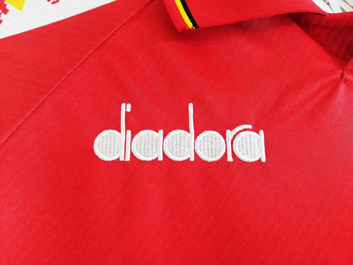 Belgium 1995 Home Retro Shirt S-2XL — foto 5