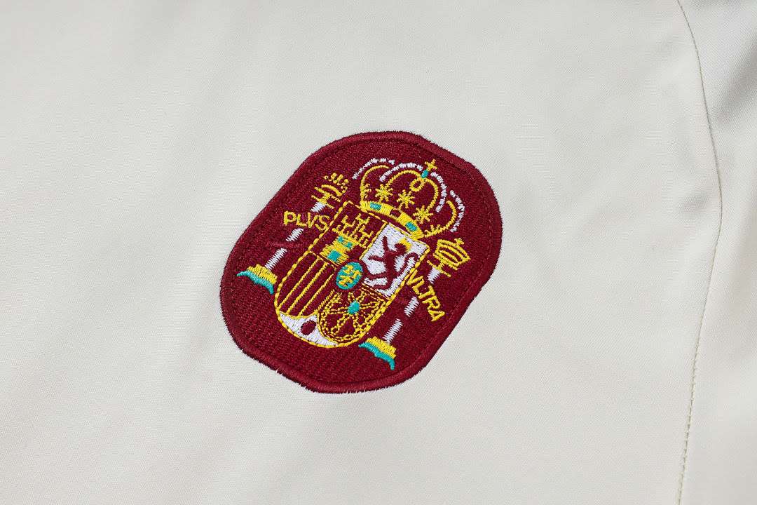 J26040# 2627 Spanish off-white short-sleeved suit, size S-2XL — foto 3
