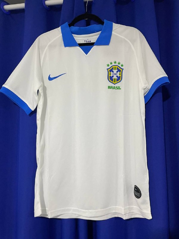 PRONTA ENTREGA Seleção Brasileira Branca