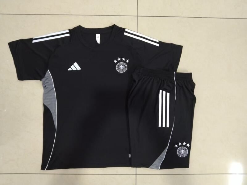 D25161# 2526 German Black Short Sleeve Suit S-2XL
