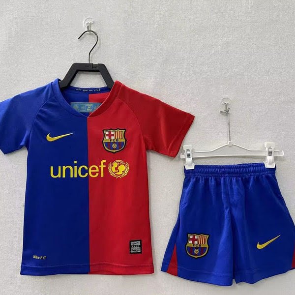 Retro kids Barcelona 08/09 home size︰ 16-28