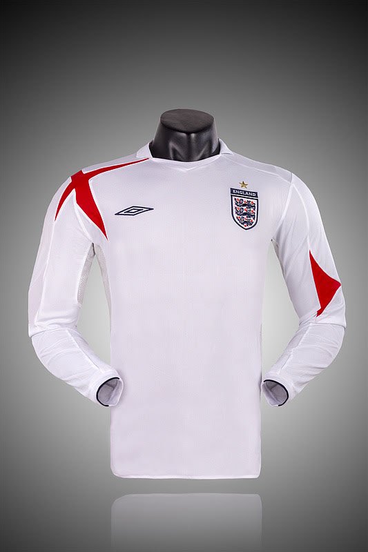 Retro 2006 England home long sleeves S-XXL