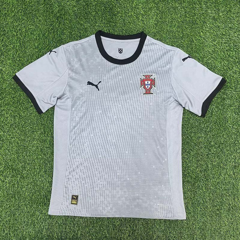 Portugal 2025/26 Goalkeeper Grey S-2XL