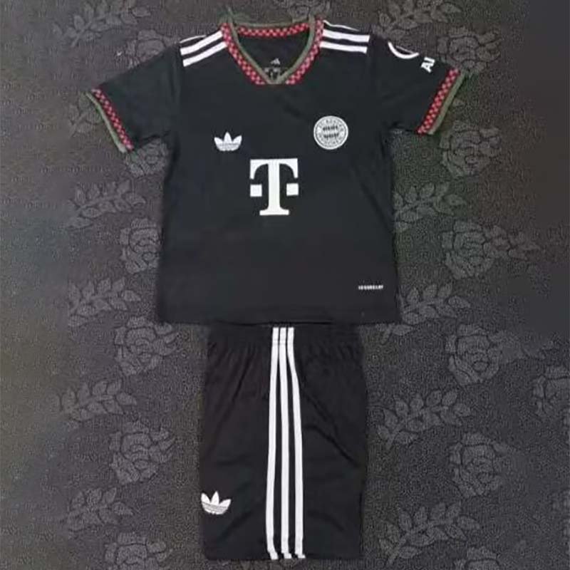 Bayern Munich 2526 Third Away Kids Kit 16-28
