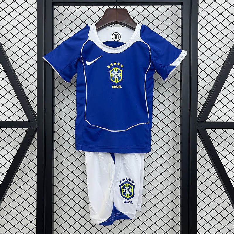 kids Brazil 2004 away size︰ 16-28