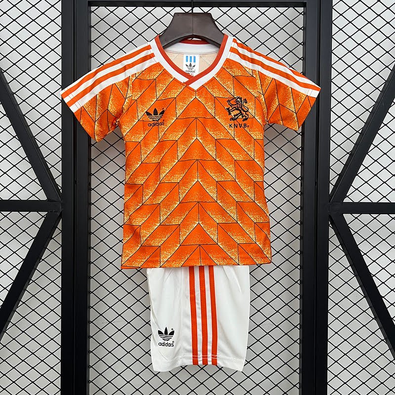 kids Netherlands 1988 home size︰ 16-28
