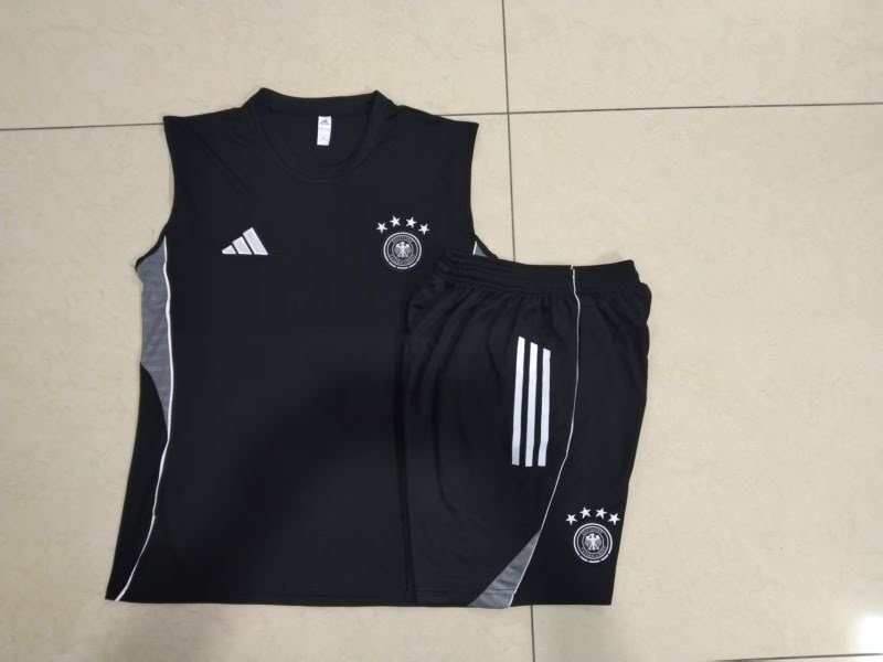 D25165# 2526 German Black Vest Suit S-2XL