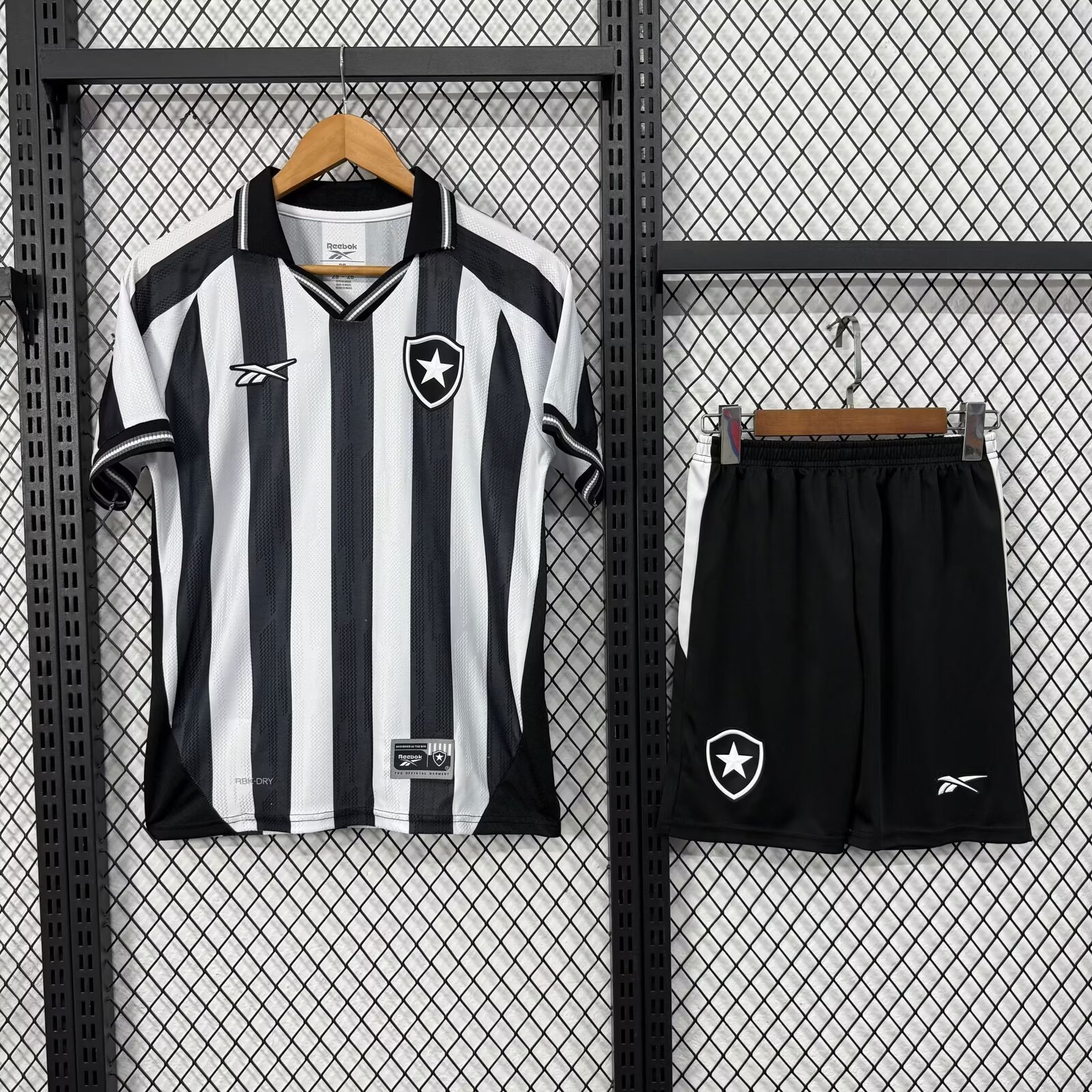 2526 kids Botafogo home 16-28